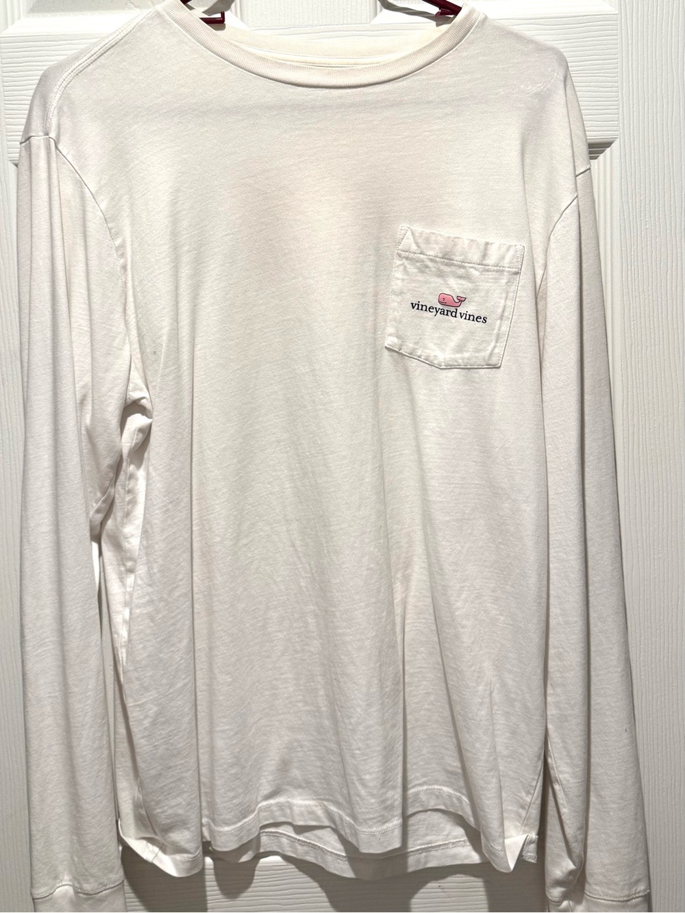 Vineyard Vines White Long-Sleeve Pocket Tee with Pink Whale Logo